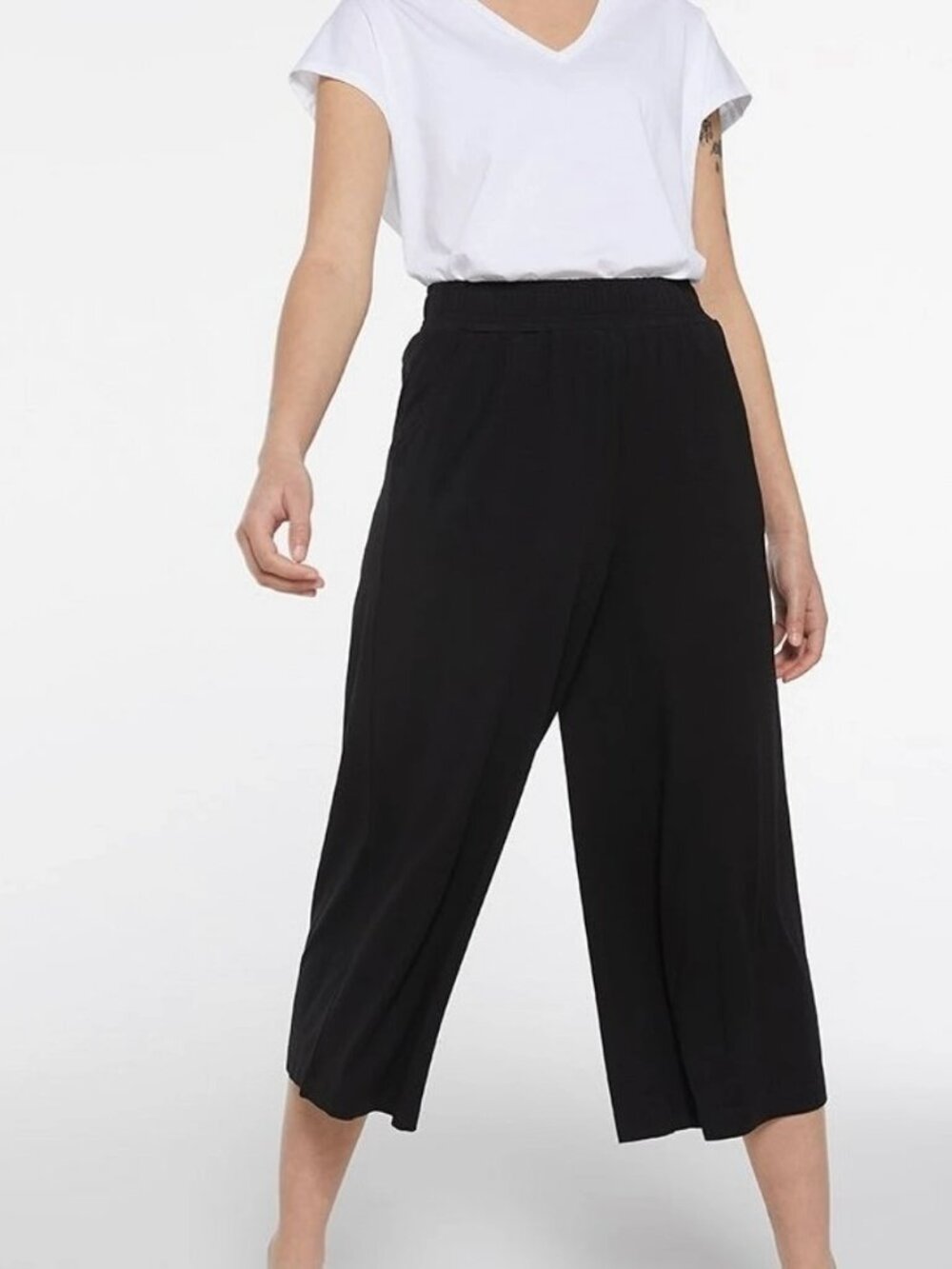 REITMANS women's capri size 4 NWOT